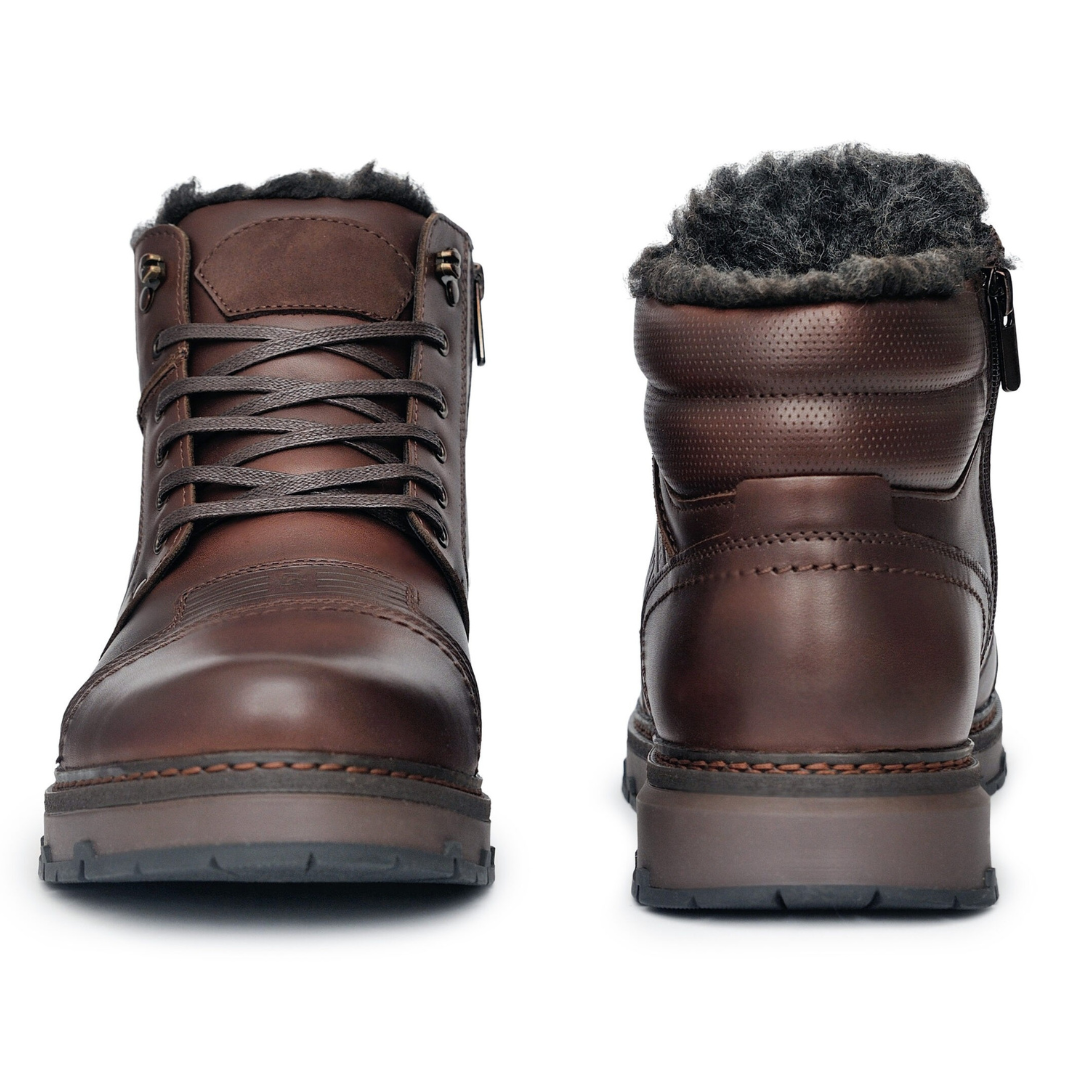 Men’s Winter Boots in Brown Leather