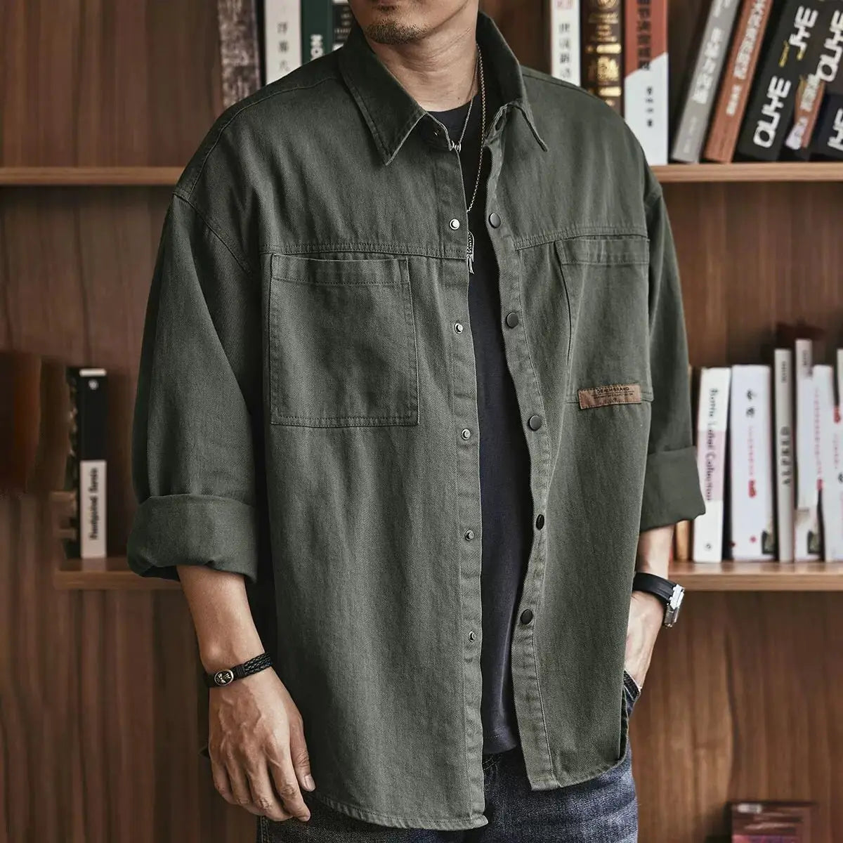 Loose Casual Fit Falcon Shirt